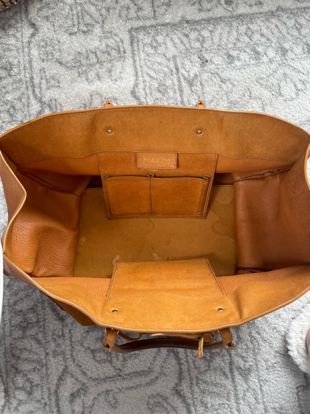 Authentic Balenciaga Le City Carmel Leather Tote - Picture 7 of 8